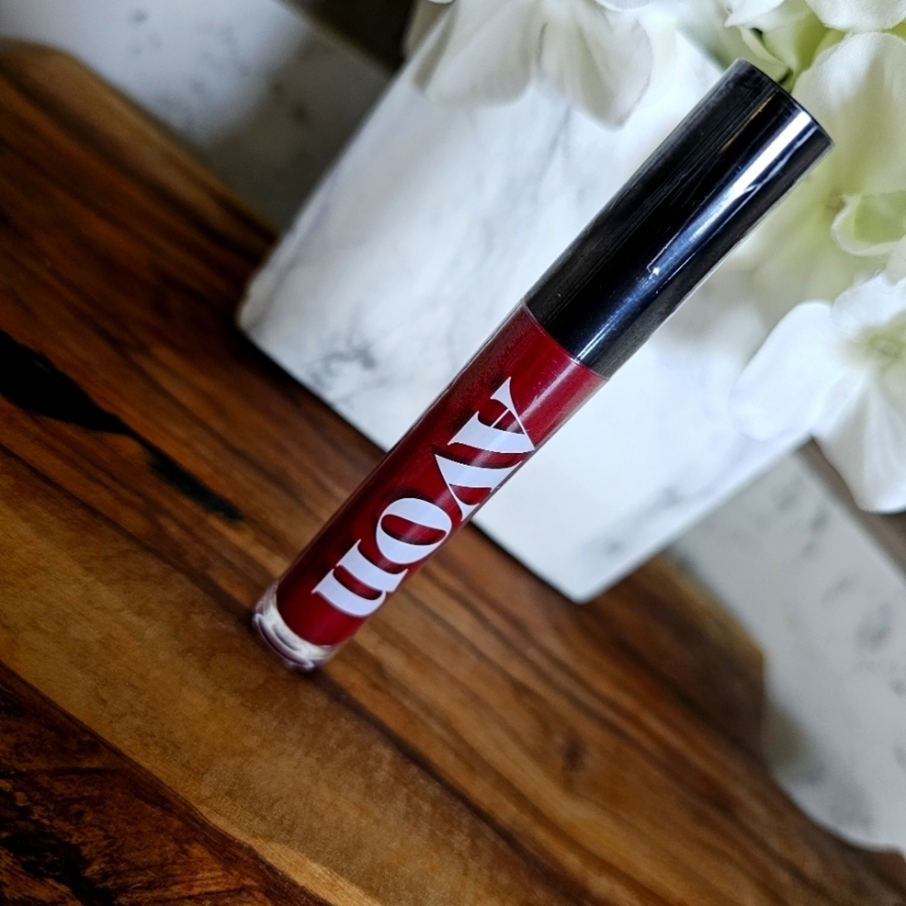 💥4 for $25💥 Avon Mattitude Lip Liquid - Persistent
